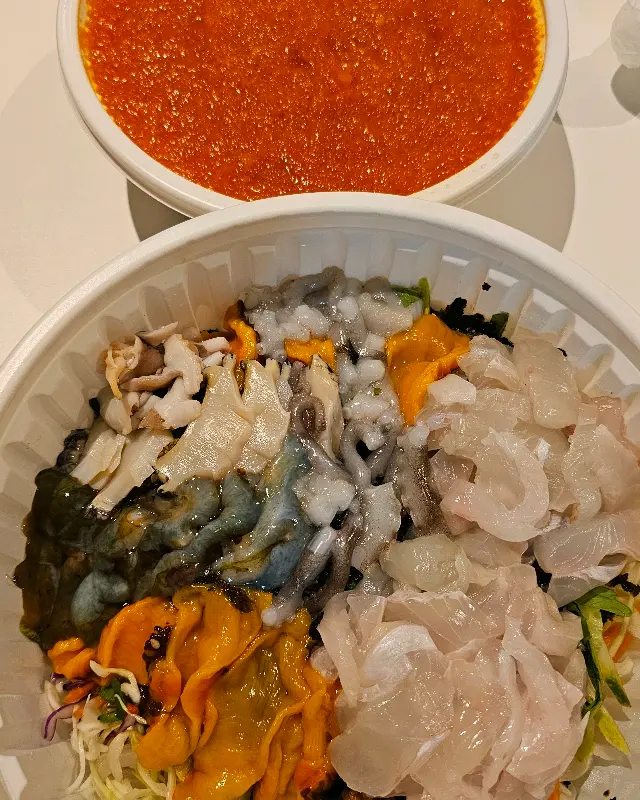 포장 물회의 신선한 비주얼