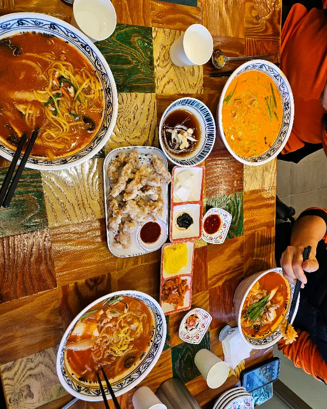 깔끔한 테이블 세팅