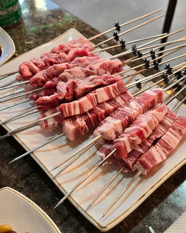 신선한 양꼬치의 자태