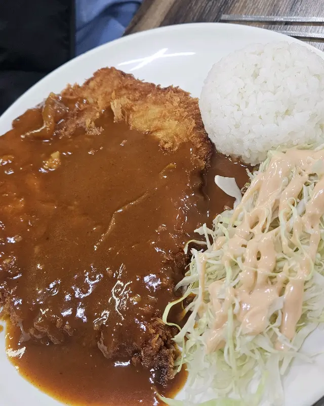 겉바속촉의 정석, 황금빛 돈까스