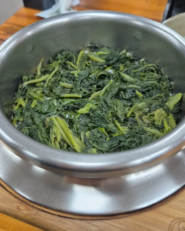 향긋한 곤드레밥