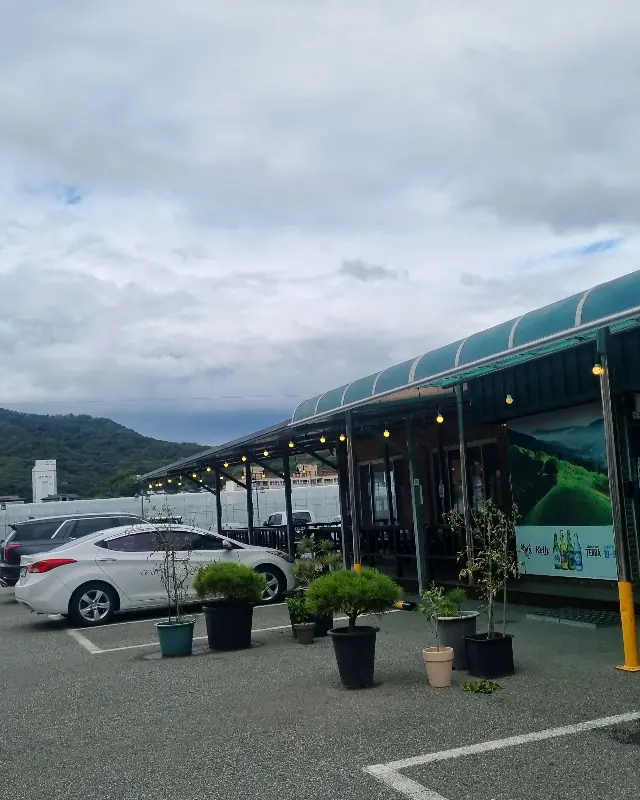 황장군 외부 전경