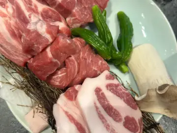 정갈한 손맛이 그리울 땐, 송도에서 맛보는 직화장인의 고향 맛집