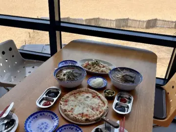 지는 해 바라보며 즐기는 안면도 썬데이브리즈의 낭만적인 맛집 파스타