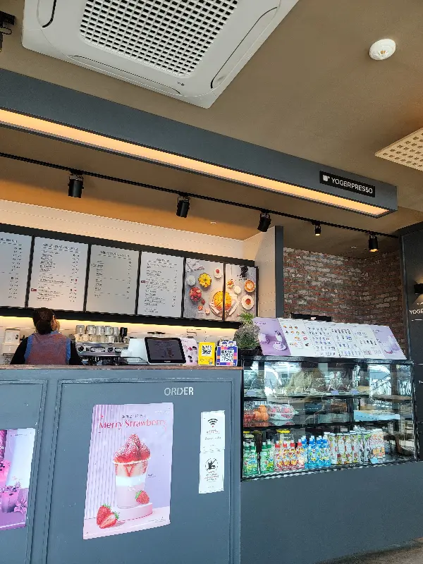 카운터 및 메뉴