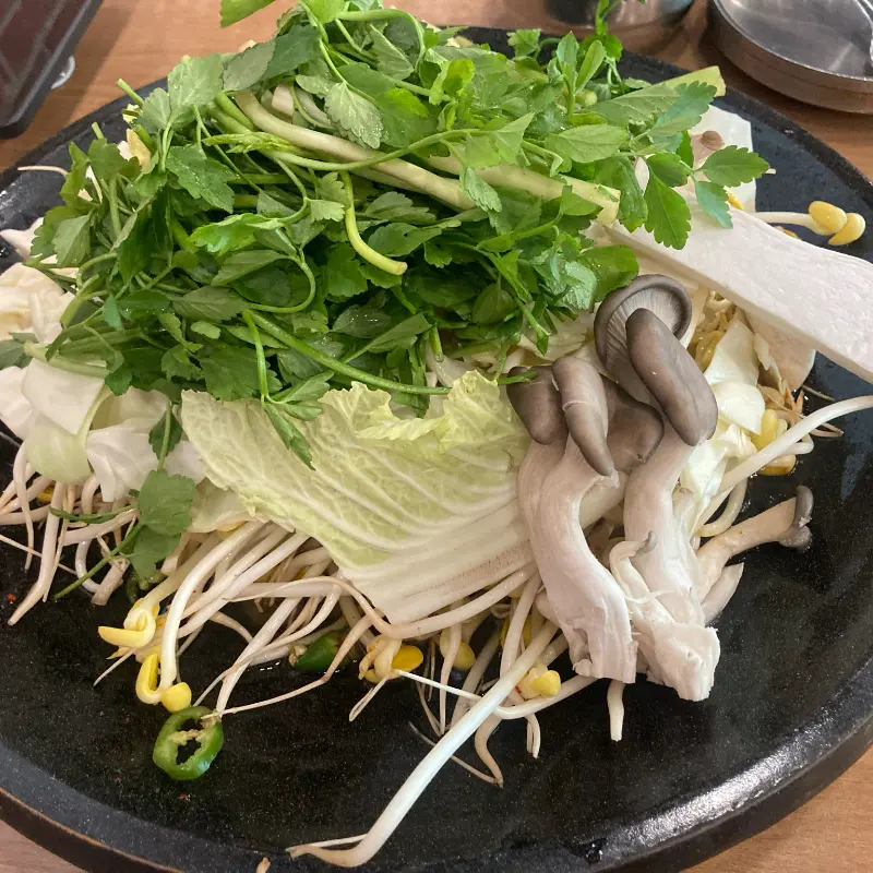 김명자 낙지마당 본점 야채