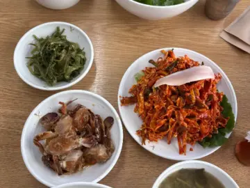 소무의도 여행 후 맛보는 황홀경, 인천 연수구 밴댕이 맛집 금산식당의 향연