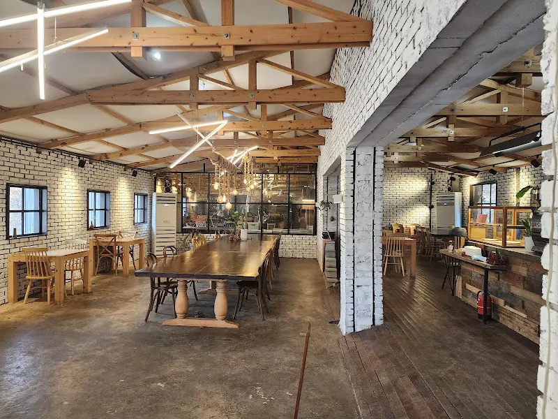 2번창고 내부 전경