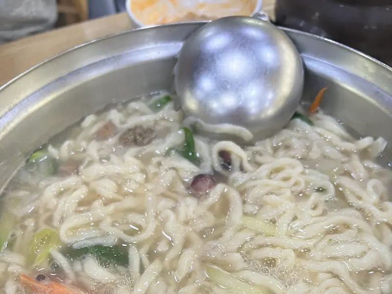 해물칼국수