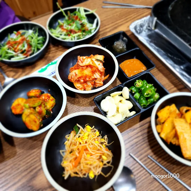 다채로운 밑반찬