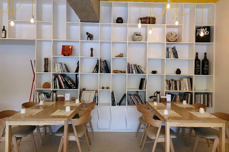 사유원 몽몽 레스토랑 내부 인테리어