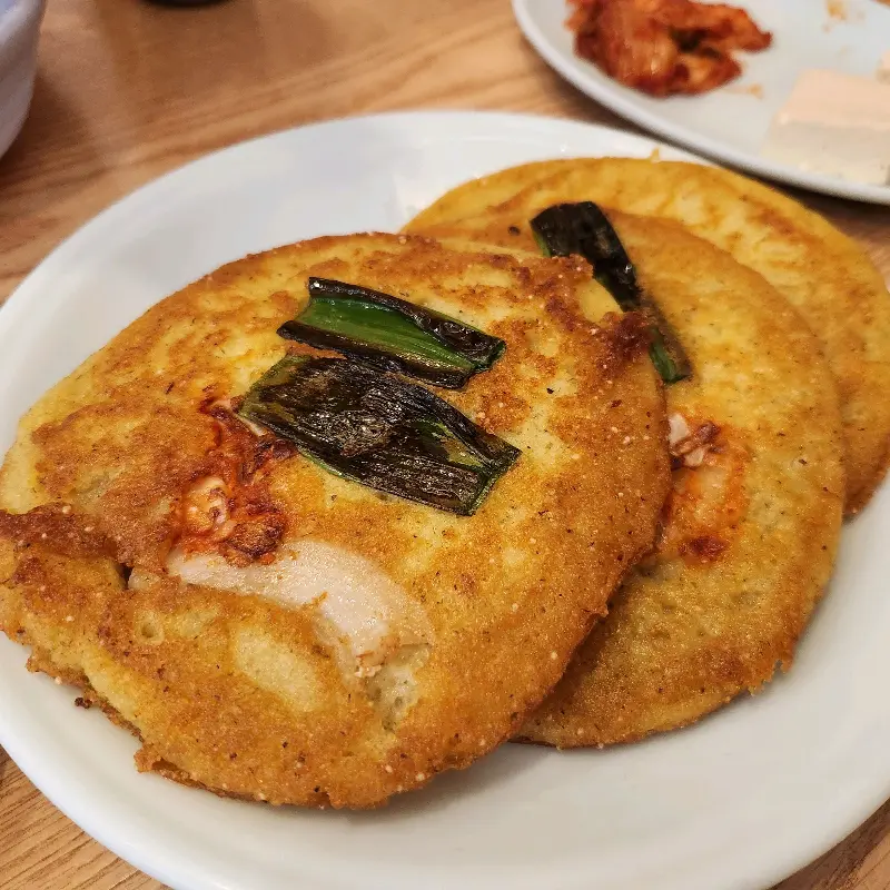 녹두빈대떡 확대 사진