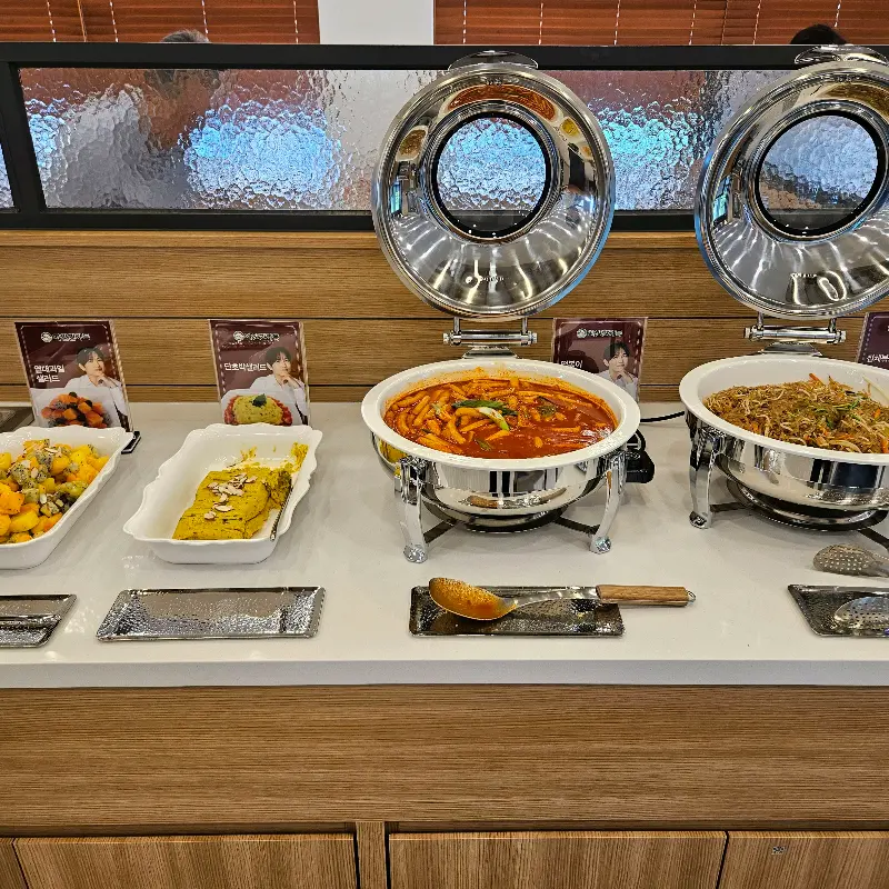 채선당 샐러드바