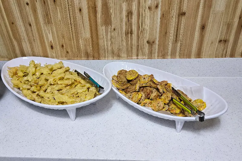 다양한 튀김 메뉴