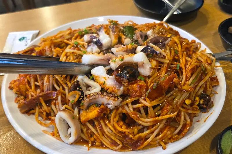 맛있는 아구찜 한 상 차림