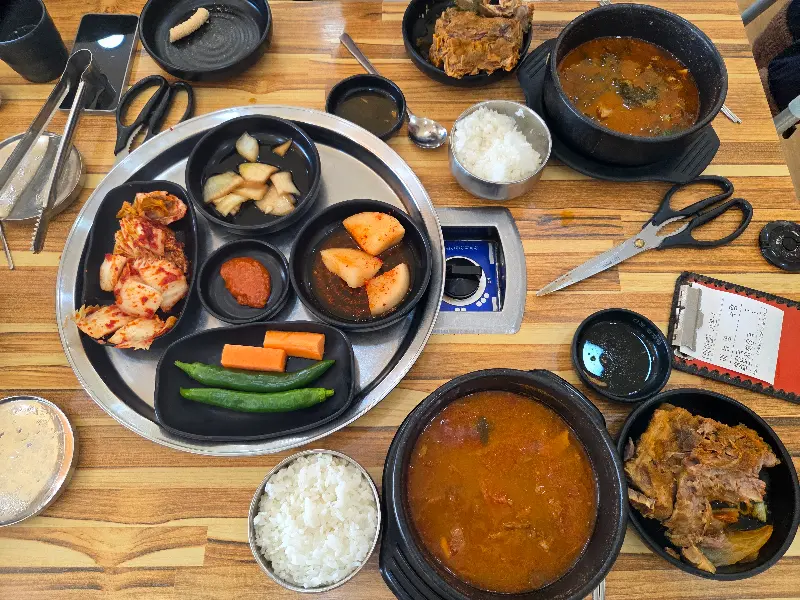 푸짐한 한 상 차림