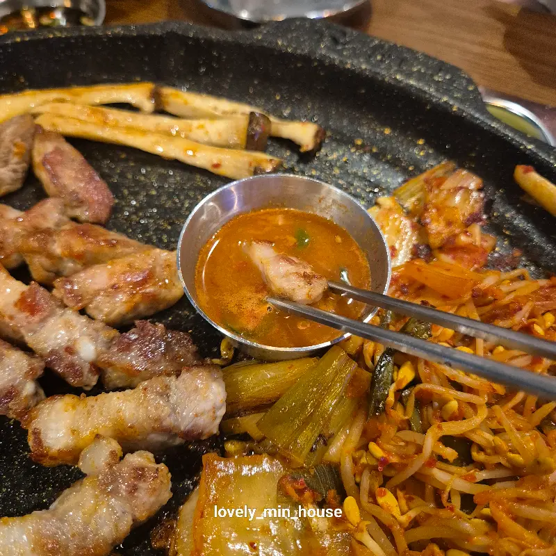 돼슐랭 모듬 한상