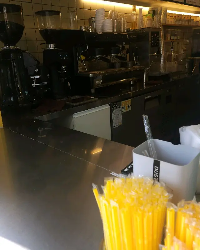 메가커피 내부 모습