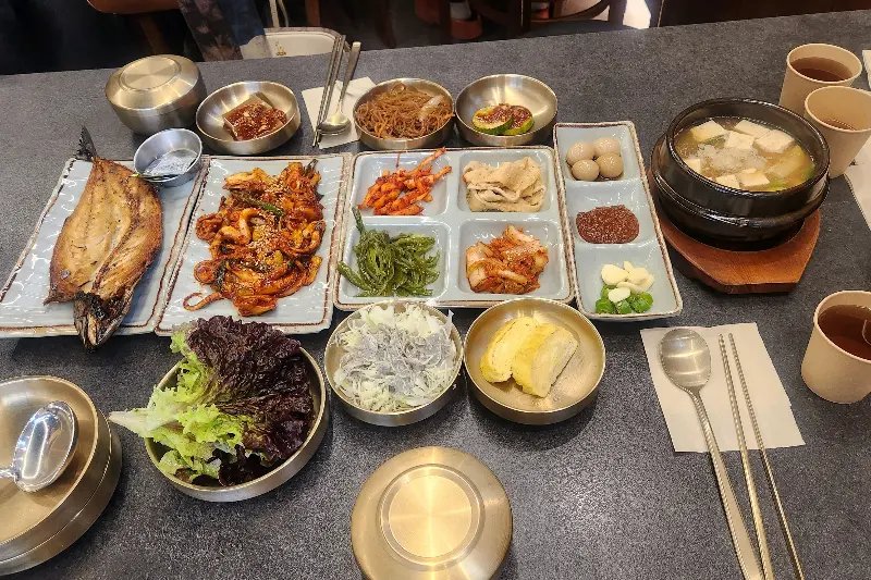 푸짐한 한상차림