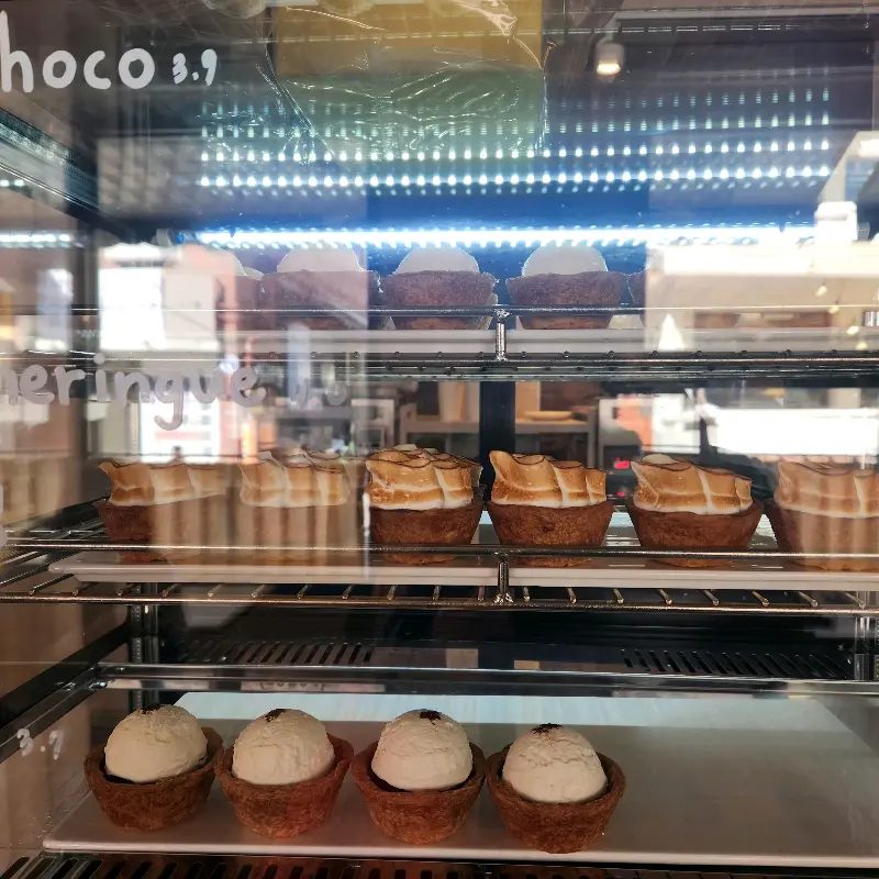 다양한 종류의 타르트 쇼케이스