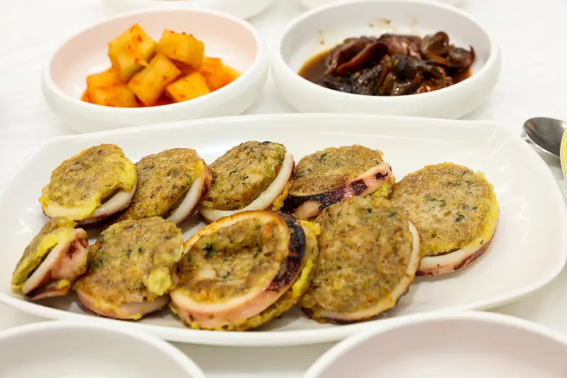 푸짐하게 차려진 한 상 차림