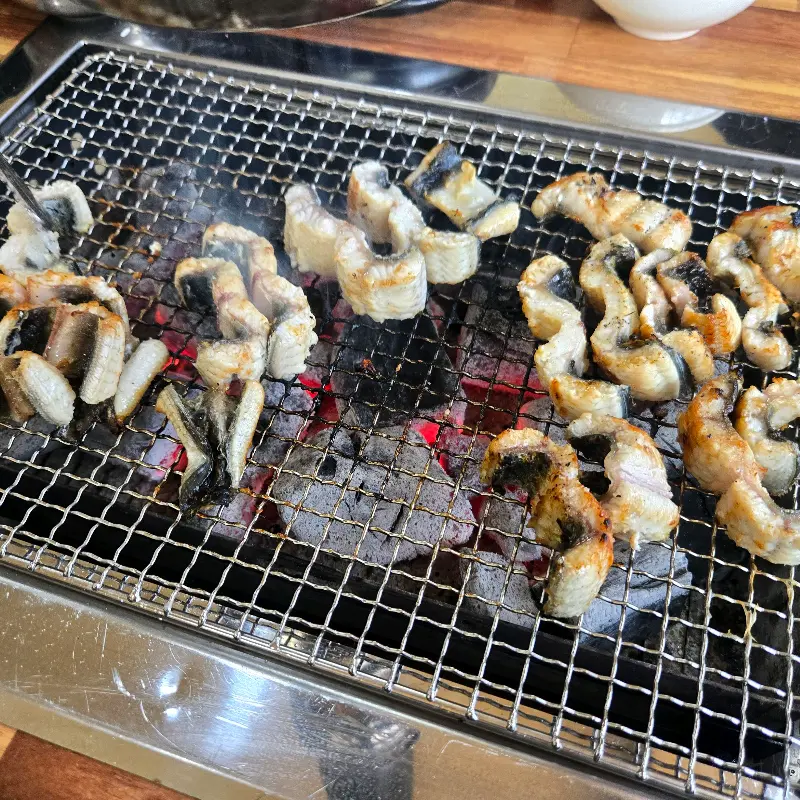 맛있게 구워진 장어
