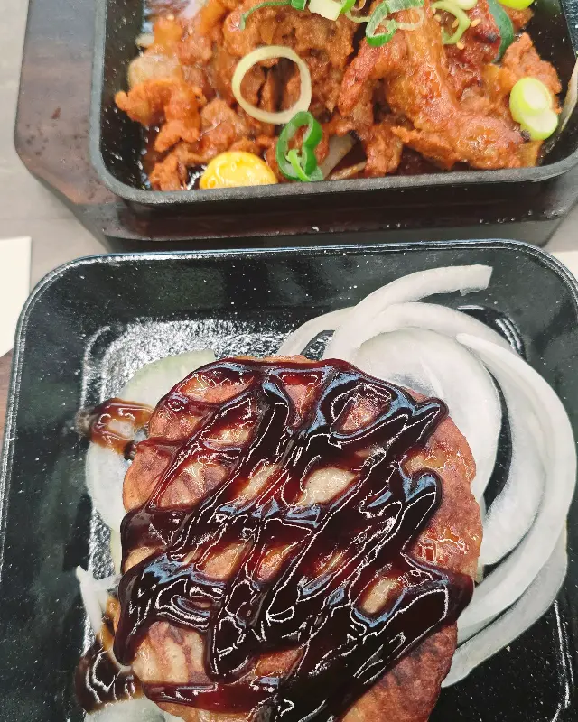 정갈하게 차려진 밥상