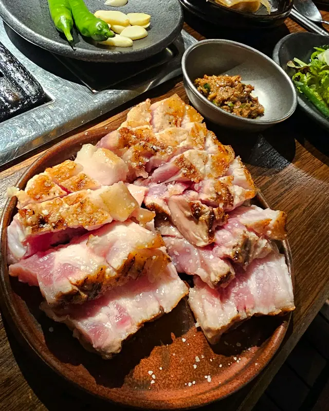 맛있게 구워진 주먹고기