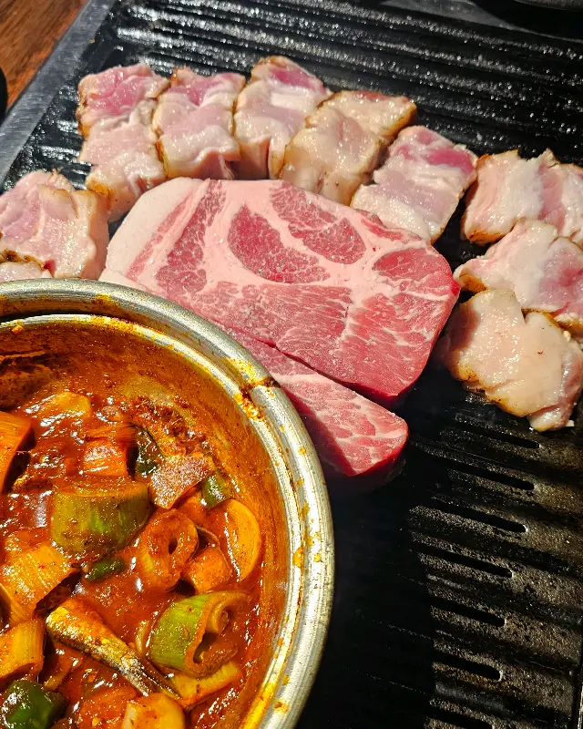 주먹고기와 촌두부된장찌개