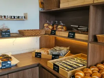 빵지순례는 바로 여기, 거창에서 만난 인생 빵집 맛집 더무그!