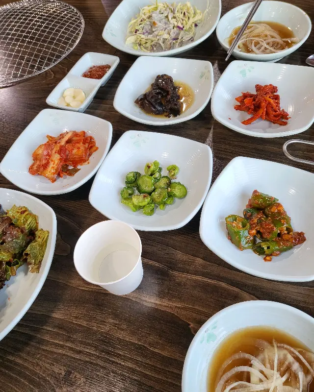 다양한 밑반찬