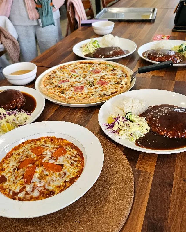 푸짐한 한 상 차림