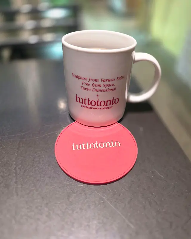 투또톤토 머그컵