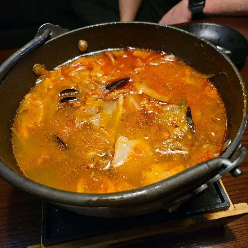 얼큰한 국물 요리