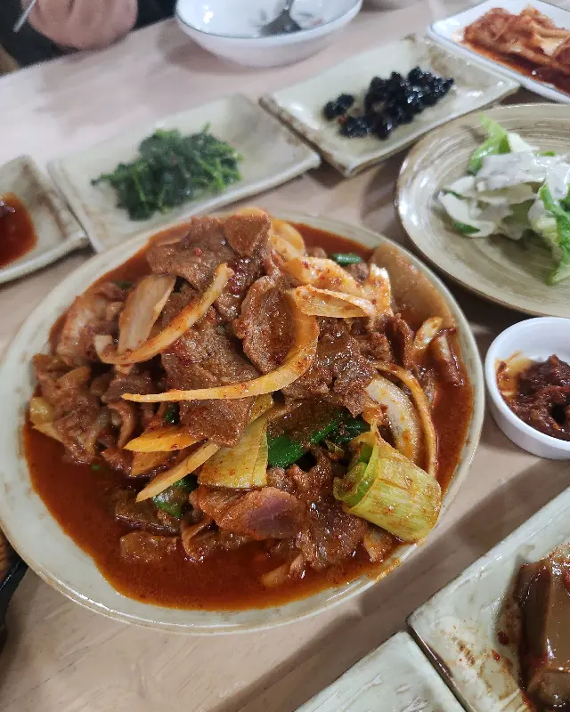 매콤달콤 제육볶음
