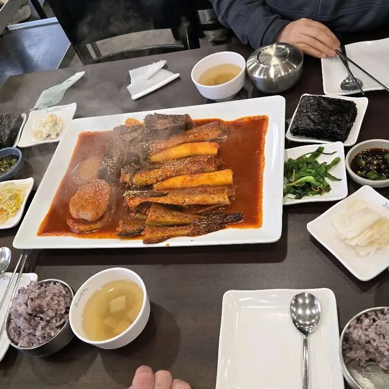 코다리찜과 밥의 환상적인 조합