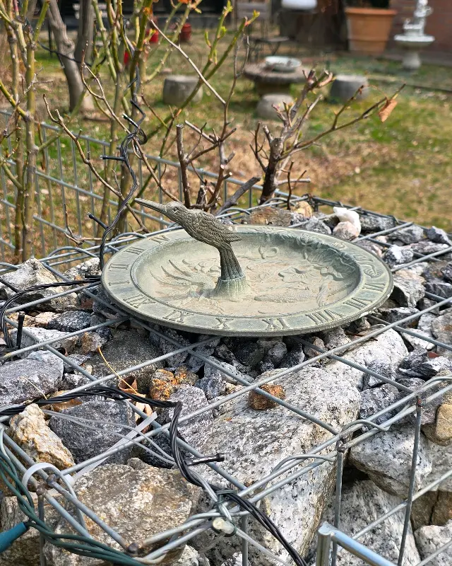 꼼떼바베큐 정원의 조형물