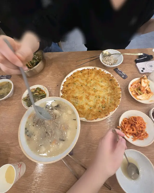 옹심이와 감자전