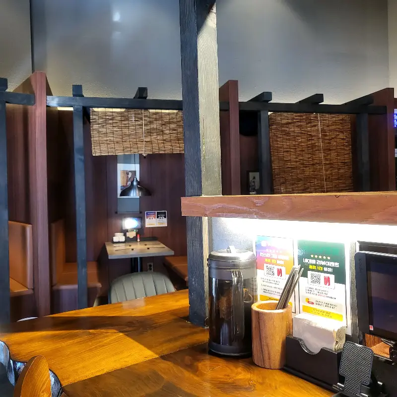 무라라멘 내부 인테리어