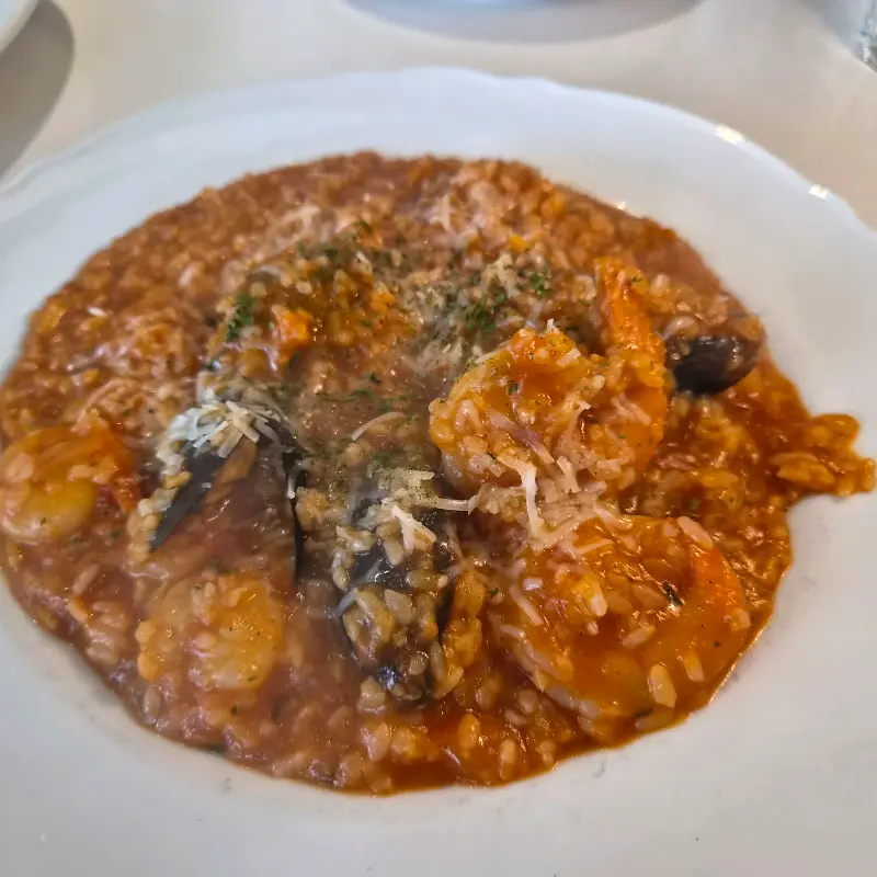 해산물이 듬뿍 들어간 리조또