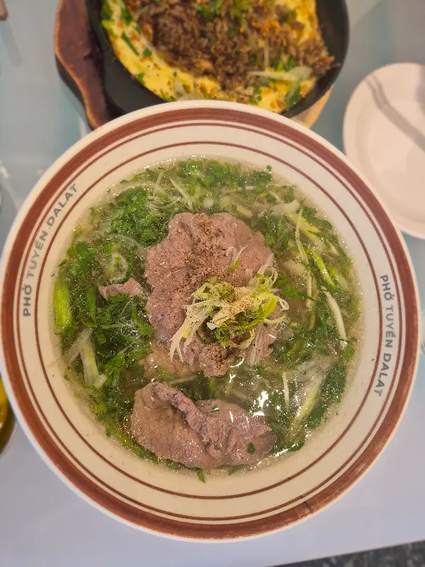 쌀국수와 볶음밥