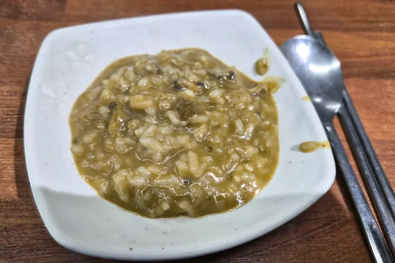 고소한 풍미가 일품인 전복죽