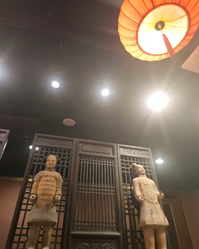 매장 내부 장식