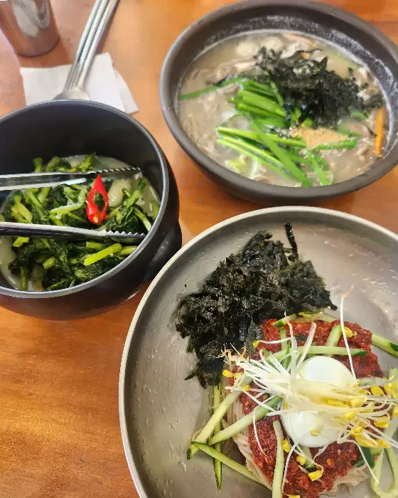 물막국수와 비빔막국수, 해물파전