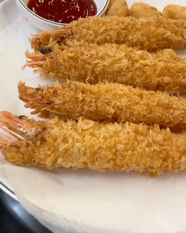 바삭하고 촉촉한 새우튀김