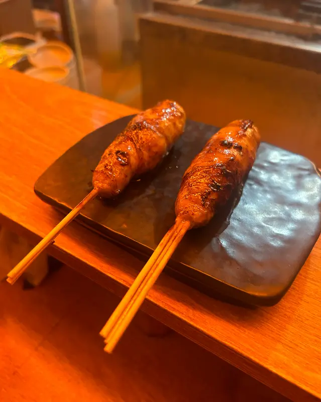 맛깔스럽게 구워진 꼬치