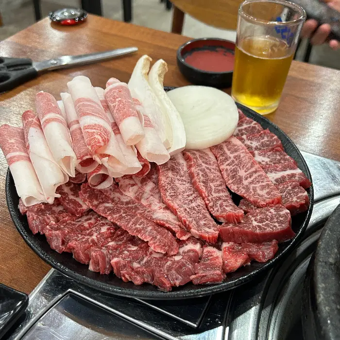 푸짐한 한우 한 접시
