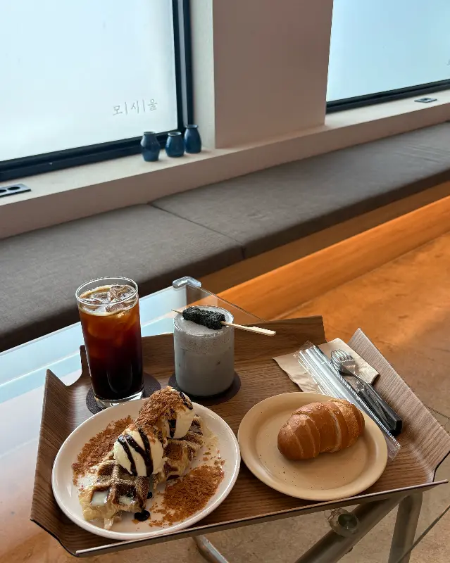 모시울 디저트 한상차림