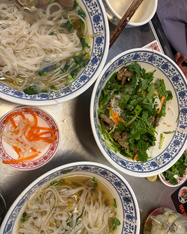 포옹남 갈비덮밥