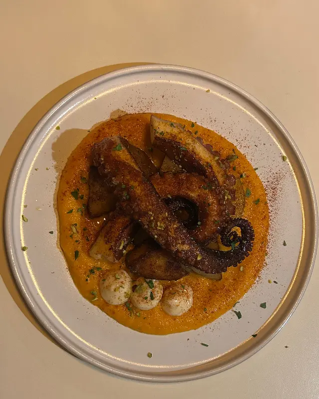 환상적인 비주얼의 뽈뽀